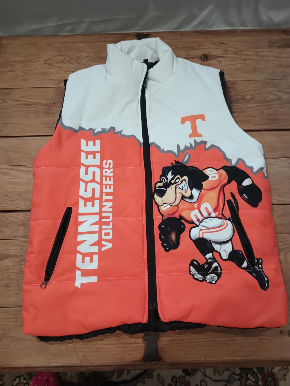 Tennessee Volunteers Orange & White Puffer Vest Collegiate Game day Sz L
